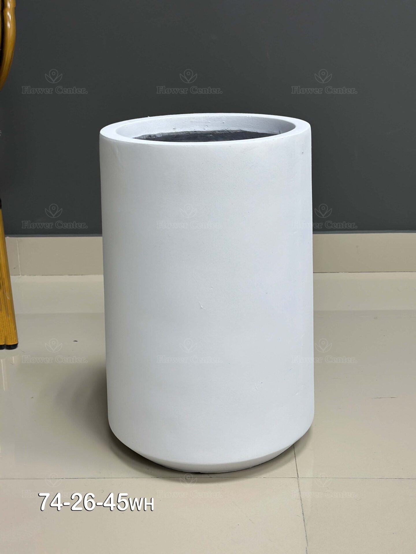 Fiberglass White Pot 45cm