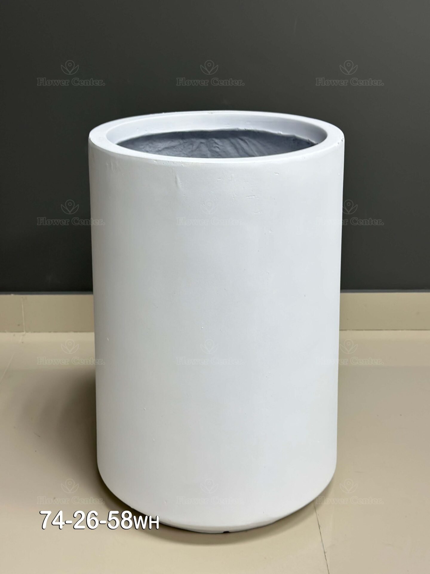 Fiberglass White Pot 58cm