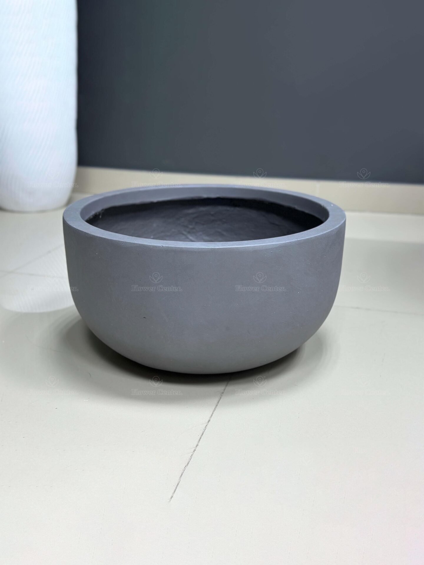 Fiberglass Pot 23.5cm