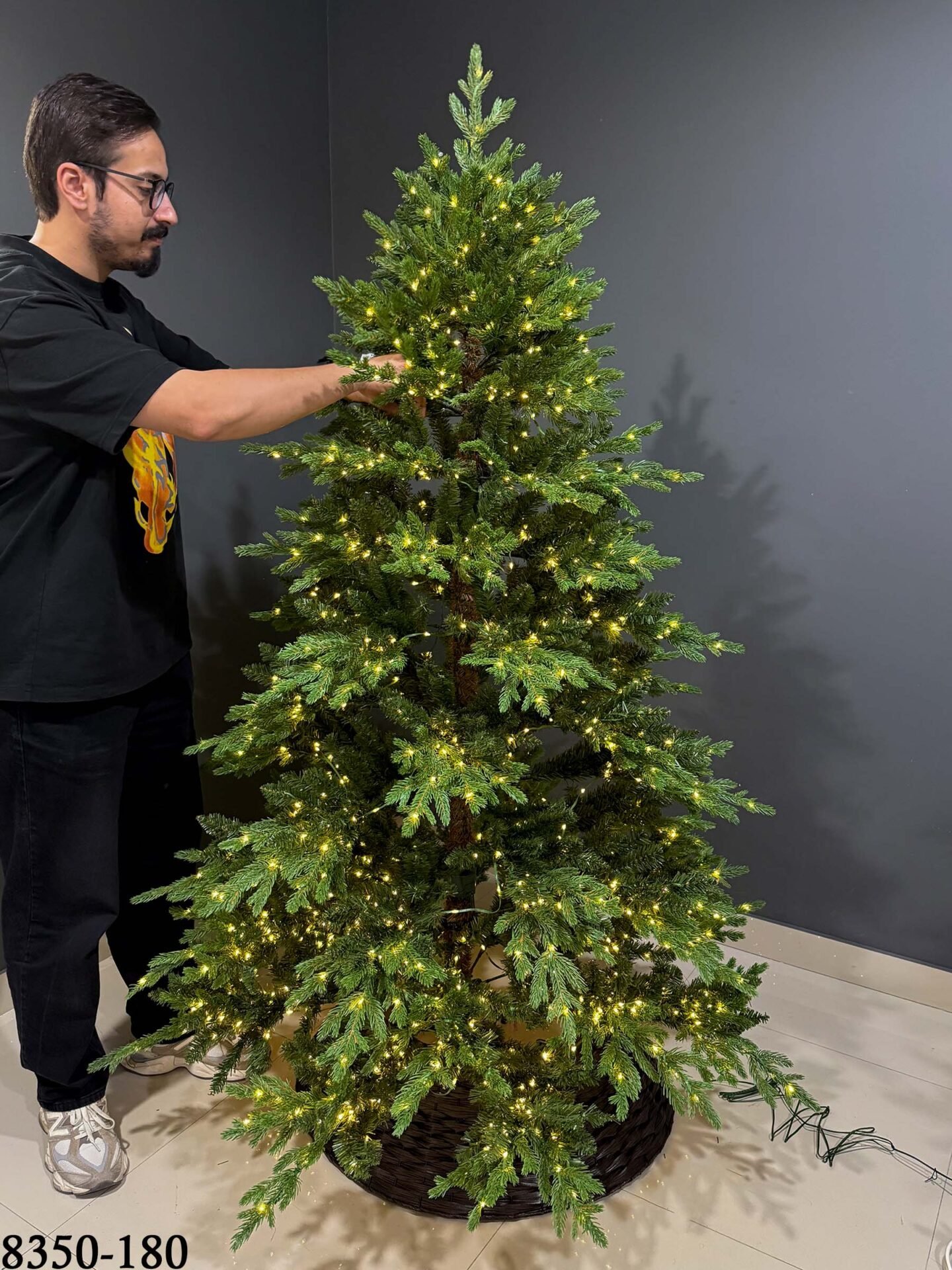 Illuminate Your Holidays with the Premium Pre-Lit Christmas Tree